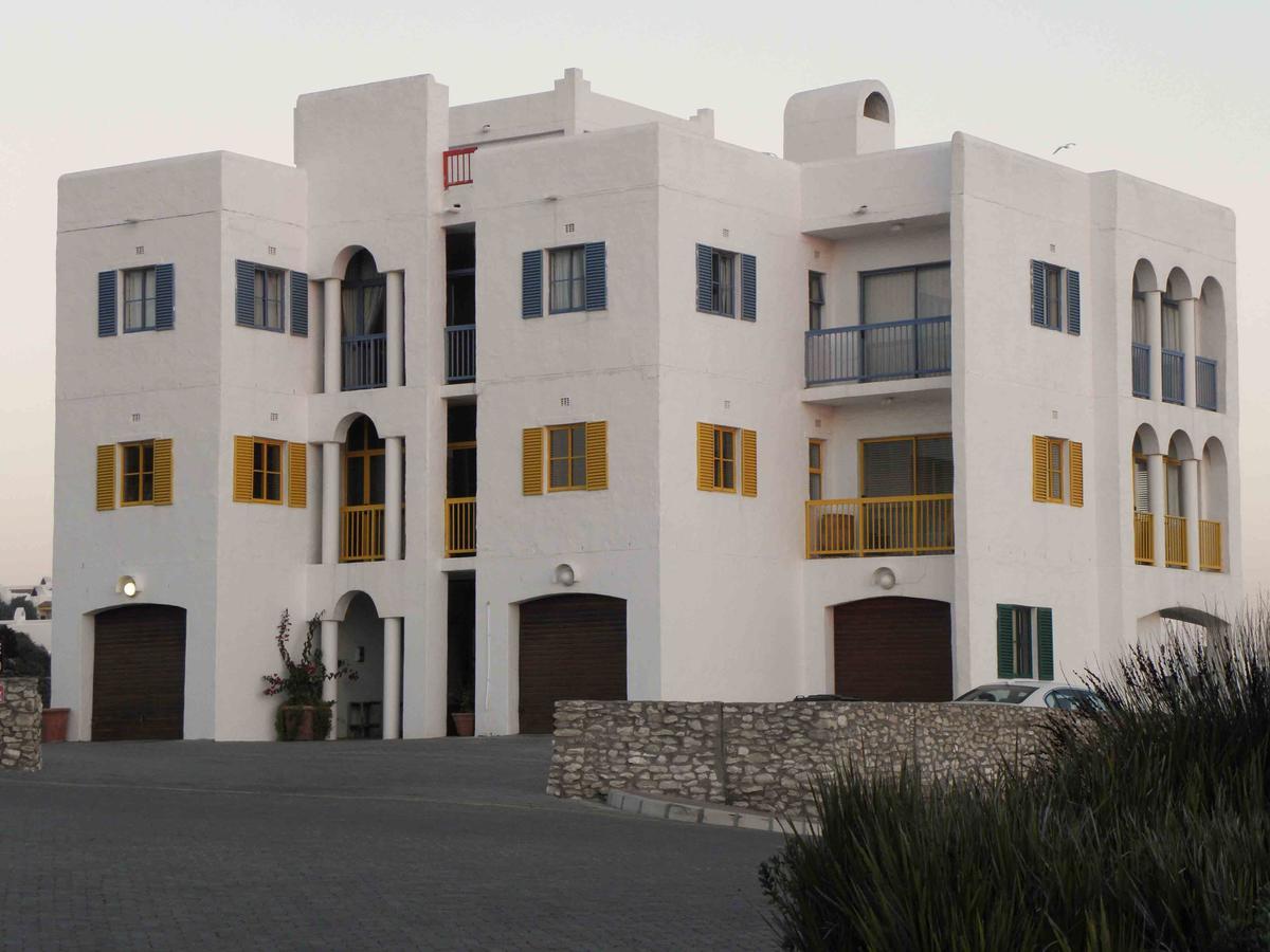 Апартаменты Raaswater Langebaan Self Catering Экстерьер фото
